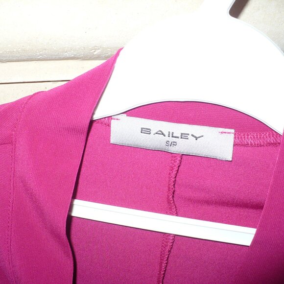 Brian Bailey fushia tunic, new in original packaging - Picture 2 of 3